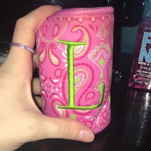Koozie/huggie